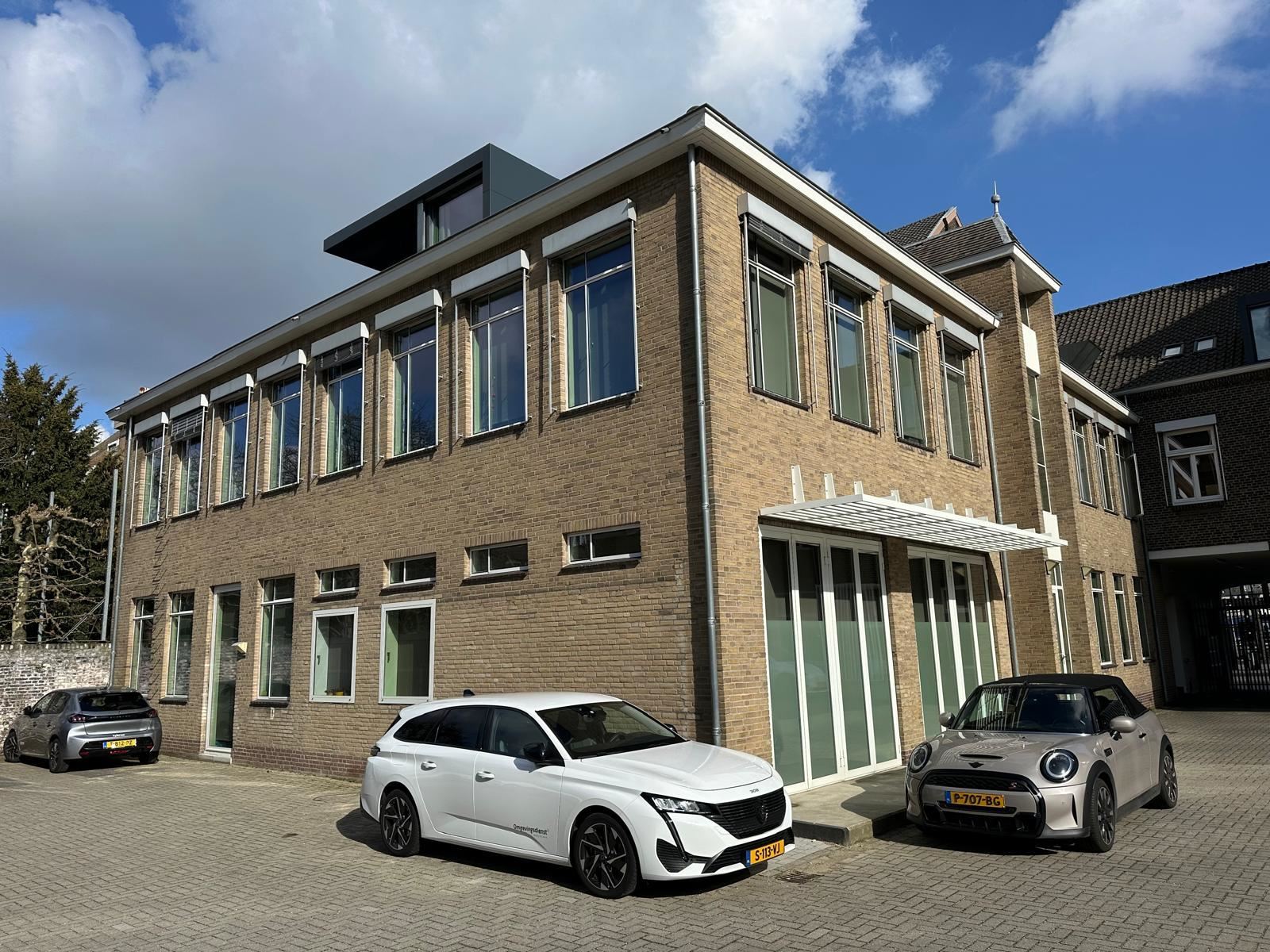 studios te huur op Parallelweg