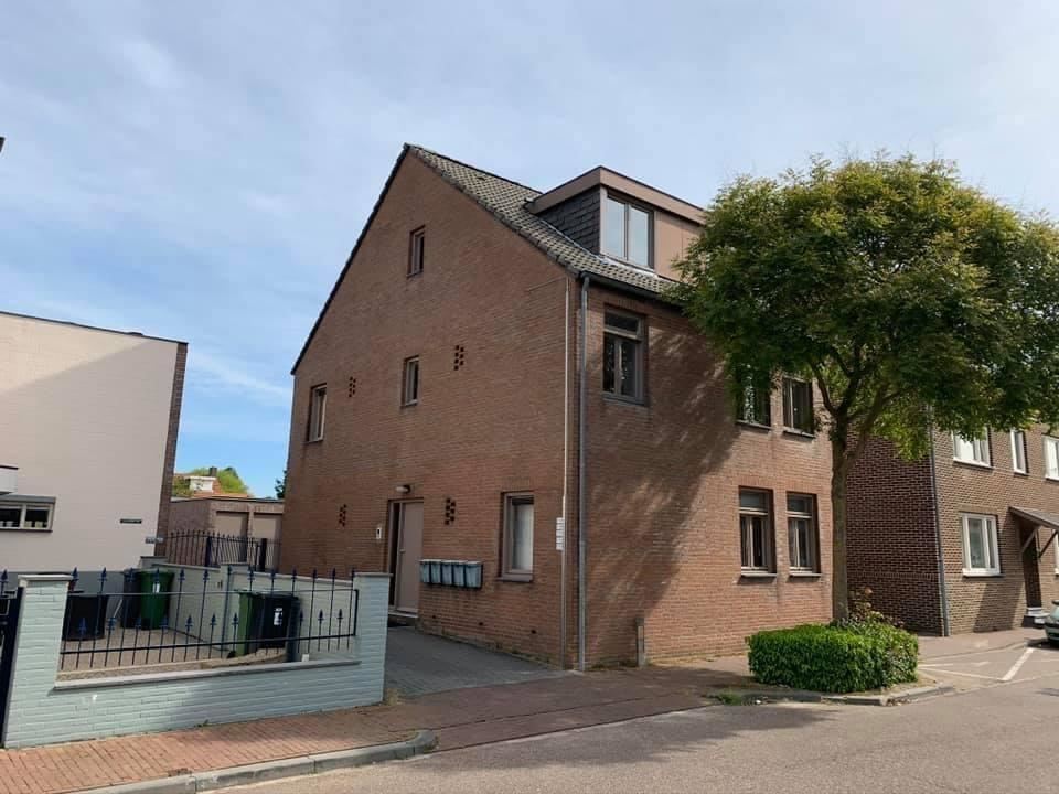private-rentals for rent on Limburgerstraat
