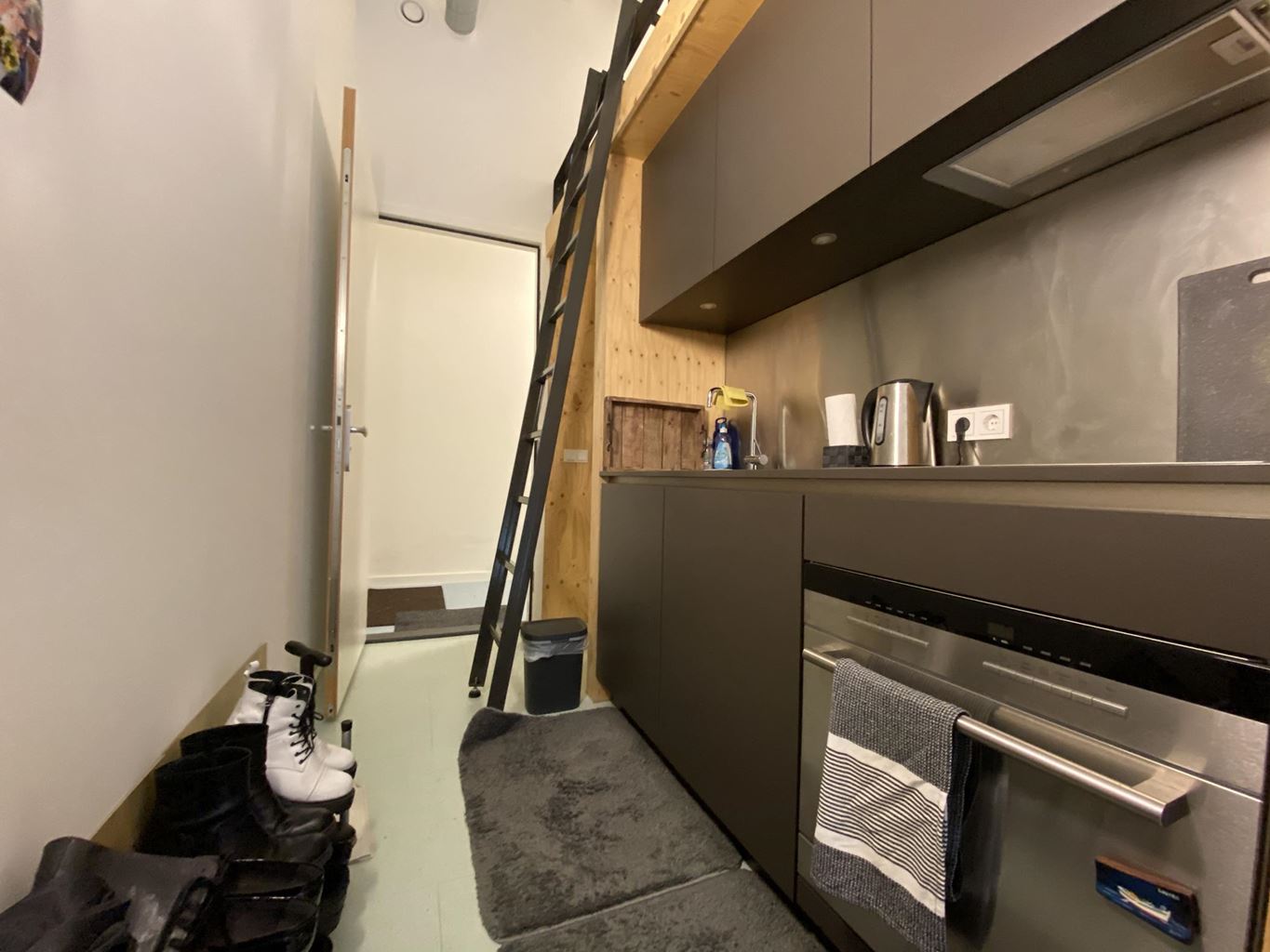 Bekijk foto 1/17 van studio in Maastricht